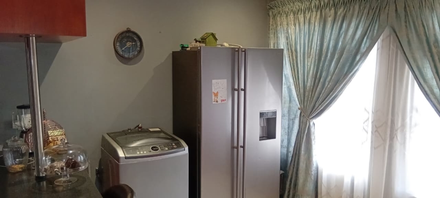 3 Bedroom Property for Sale in Pinehaven Free State